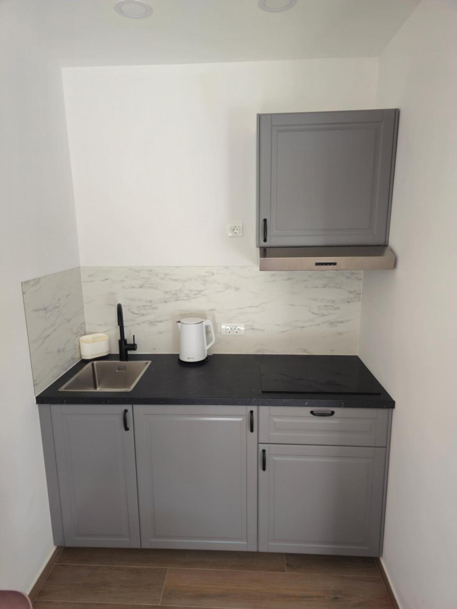 Apartman Marija Baška Voda Exterior foto